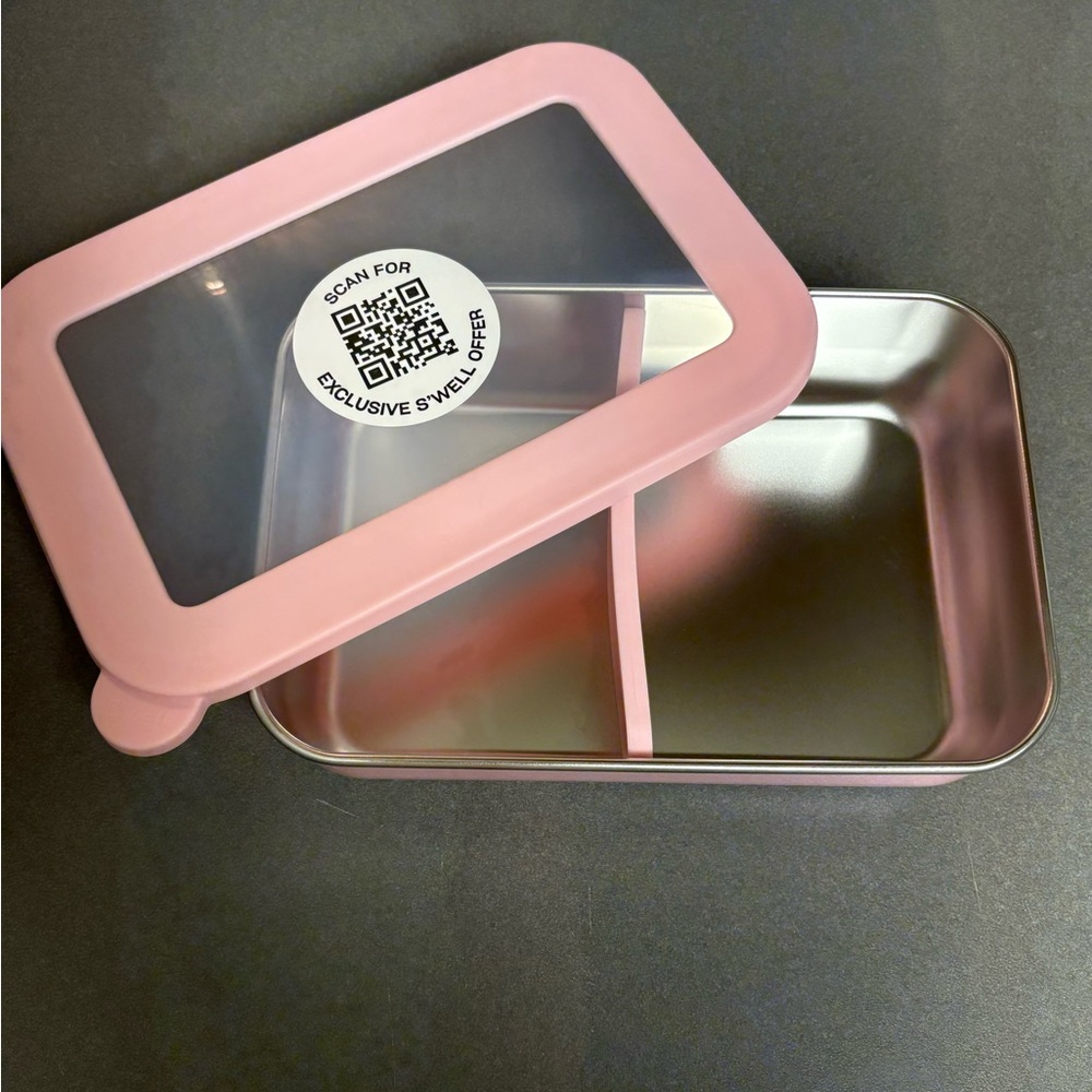 S'well Food Storage Container - Picture 8 of 13